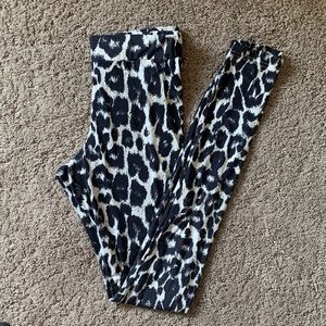 Leopard leggings